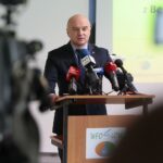 17.02.2020. Kielce. Konferencja w WFOŚiGW i podpisanie 5000 umowy w ramach programu "Czyste Powietrze". Na zdjęciu: Rafał Nowak - wicewojewoda świętokrzyski / Wiktor Taszłow / Radio Kielce