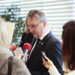 19.02.2020. Kielce. Wystawa poświęcona setnej rocznicy powstania Urzędu Wojewódzkiego w Kielcach. Na zdjęciu: Zbigniew Koniusz - wojewoda świętokrzyski / Wiktor Taszłow / Radio Kielce