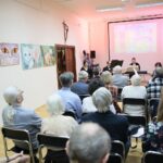 20.02.2020. Kielce. Wernisaż wystawy poplenerowej pt."Drzewo życia" w Ośrodku Kultury "Ziemowit" / Wiktor Taszłow / Radio Kielce