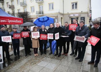 21.02.2020. Kielce. Inauguracja zbierania podpisów poparcia dla Andrzeja Dudy / Wiktor Taszłow / Radio Kielce