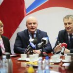 24.02.2020. Kielce. Konferencja poświęcona obchodom Narodowego Dnia Pamięci Żołnierzy Wyklętych w Urzędzie Wojewódzkim. Na zdjęciu (od lewej): Dorota Koczwańska-Kalita - prezes kieleckiej delegatury IPN, Rafał Nowak - wicewojewoda świętokrzyski, Zbigniew Koniusz - wojewoda świętokrzyski / Wiktor Taszłow / Radio Kielce