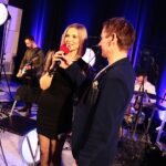 29.02.2020 Kielce. Koncert Katarzyny Lisowskiej w Studiu Gram Polskiego Radia Kielce. Na zdjęciu: Katarzyna Lisowska i Paweł Solarz / Wiktor Taszłow / Radio Kielce