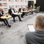 02.02.2020. Radio Kielce. Studio Polityczne. Na zdjęciu (od lewej): Piotr Wawrzyk - wiceminister spraw zagranicznych, Lucjan Pietrzczyk – PO, Czesław Siekierski - poseł PSL, Artur Kopacz – Ruch Narodowy, Małgorzata Marenin - SLD / Wiktor Taszłow / Radio Kielce
