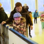 02.02.2020. Kielce. Ferie na lodowisku / Wiktor Taszłow / Radio Kielce