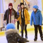 02.02.2020. Kielce. Ferie na lodowisku / Wiktor Taszłow / Radio Kielce