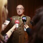 03.02.2020. Kielce. Starostwo Powiatowe. Rozpoczęcie kwalifikacji wojskowej. Na zdjęciu: ppłk Bogdan Kołkowski - Z-ca Szefa WSzW / Wiktor Taszłow / Radio Kielce