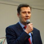 07.03.2020. Jędrzejów. Wystawa „Moja prezentacja”. Na zdjęciu: Jan Przypkowski - dyrektor Muzeum im. Przypkowskich w Jędrzejowie / Ewa Pociejowska-Gawęda / Radio Kielce