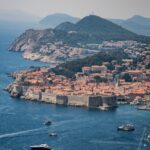 Busem na Bałkany / Katarzyna Kosowska i Wojciech Grabowski