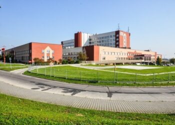 Szpital Rejonowy im. dr. J. Rostka w Raciborzu / naszraciborz.pl