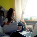 „Koroneczki" włączyły się w akcję #zostanwdomu. Na zdjęciu: Honorota Czekala / archiwum prywatne/Facebook