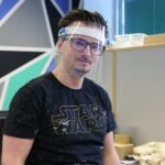 Firma Cabiomede rozpoczęła produkcję przyłbic dla szpitali / www.technopark.kielce.pl