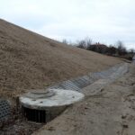 10.03.2020. Ćmielów. Skarpa przy ulicy Opatowskiej / Emilia Sitarska / Radio Kielce