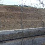 10.03.2020. Ćmielów. Skarpa przy ulicy Opatowskiej / Emilia Sitarska / Radio Kielce