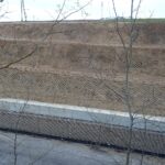 10.03.2020. Ćmielów. Skarpa przy ulicy Opatowskiej / Emilia Sitarska / Radio Kielce