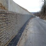 10.03.2020. Ćmielów. Skarpa przy ulicy Opatowskiej / Emilia Sitarska / Radio Kielce