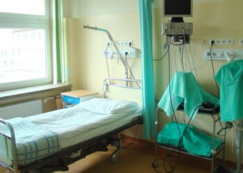 Szpital powiatowy w Kazimierzy Wielkiej / zoz.kazimierzawielka.com