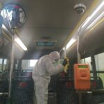06.03.2020. Sandomierz. Dezynfekcja autobusu / Grażyna Szlęzak-Wójcik / Radio Kielce