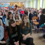 04.03.2020. Suchedniów. Wizyta profesora Jerzego Bralczyka w Szkole Podstawowej nr 3 / Anna Głąb / Radio Kielce