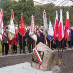 01.03.2020. Włoszczowa. Odsłonięcie tablicy pamiątkowej poświęconej mieszkańcom poległym w walkach o niepodległość oraz pomordowanym i więzionym w okresie stalinowskiego terroru w latach 1945-1956 / Ewa Pociejowska-Gawęda / Radio Kielce