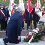 01.03.2020. Włoszczowa. Odsłonięcie tablicy pamiątkowej poświęconej mieszkańcom poległym w walkach o niepodległość oraz pomordowanym i więzionym w okresie stalinowskiego terroru w latach 1945-1956. Na zdjęciu: poseł Krzysztof Lipiec, lider świętokrzyskich struktur PiS / Ewa Pociejowska-Gawęda / Radio Kielce