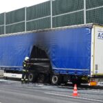 06.03.2020. Podchojny. Pożar ciężarówki na trasie S7 / Ewa Pociejowska-Gawęda / Radio Kielce