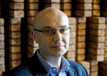 11.03.2020. Kielce. Na zdjęciu: dr Jacek Paluch - gastroenterolog ze Świętokrzyskiego Centrum Onkologii / Piotr Kwaśniewski / Radio Kielce