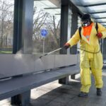 27.03.2020. Kielce. Mycie przystanków / Piotr Kwaśniewski / Radio Kielce