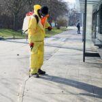 27.03.2020. Kielce. Mycie przystanków / Piotr Kwaśniewski / Radio Kielce