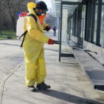 27.03.2020. Kielce. Mycie przystanków / Piotr Kwaśniewski / Radio Kielce