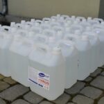 31.03.2020. Chęciny. Poseł Krzysztof Lipiec przekazał maseczki i materiały do dezynfekcji dla gminy Chęciny / Piotr Kwaśniewski / Radio Kielce