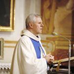 25.03.2020. Święty Krzyż. Msza święta w intencji Ojczyzny, mieszkańców oraz o ustanie pandemii. Na zdjęciu: ojciec Marian Puchała - superior klasztoru / Jarosław Kubalski / Radio Kielce