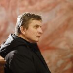 25.03.2020. Święty Krzyż. Msza święta w intencji Ojczyzny, mieszkańców oraz o ustanie pandemii. Na zdjęciu: Andrzej Pruś - przewodniczący sejmiku województwa świętokrzyskiego / Jarosław Kubalski / Radio Kielce