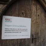 04.03.2020. Wiślica. Zabytkowa dzwonnica / Marta Gajda / Radio Kielce