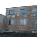 09.03.2020. Gorysławice. Dawny biurowiec Spółdzielni Usług Rolniczych / Marta Gajda / Radio Kielce