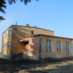 09.03.2020. Gorysławice. Dawny biurowiec Spółdzielni Usług Rolniczych / Marta Gajda / Radio Kielce