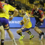 12.04.2017 Kielce. Piłka ręczna. Puchar Polski, półfinał. Mecz Vive Tauron Kielce - Gwardia opole. Mateusz Jachlewski. / Jarosław Kubalski / Radio Kielce