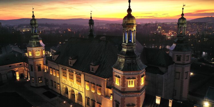 15.01.2020 Kielce. Pałac Biskupów Krakowskich. Muzeum Narodowe. Widok / Jarosław Kubalski / Radio Kielce