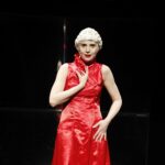 Kielce. Spektakl Teatru TeTaTeT „Bóg jest kobietą o jednej piersi”. Anna Iwasiuta-Dudek / Jarosław Kubalski / Radio Kielce