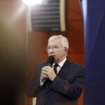 04.03.2020 Chęciny. Prezydent Andrzej Duda spotkał się z mieszkańcami. Na zdjęciu: poseł Krzysztof Lpiec / Jarosław Kubalski / Radio Kielce