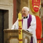 22.03.2020 Kielce. Katedra. Msza święta. Ks. Adam Pawlik / Jarosław Kubalski / Radio Kielce