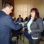 02.03.2020. Bałtów. Bałtów. Pierwsza sesja rady gminy po przedterminowych wyborach do Rady Gminy w Bałtowie. Na zdjęciu (od lewej): Hubert Żądło - wójt gminy Bałtów i Aneta Kudas - radna / Emilia Sitarska / Radio Kielce