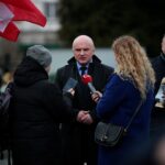 01.03.2020 Kielce. Cmentarz na Piaskach. Obchody Narodowego Dnia Pamięci Żołnierzy Wyklętych. Na zdjęciu: wicewojewoda Rafał Nowak / Wiktor Taszłow / Radio Kielce