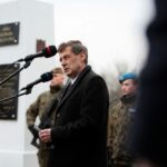 01.03.2020 Kielce. Cmentarz na Piaskach. Obchody Narodowego Dnia Pamięci Żołnierzy Wyklętych. Na zdjęciu: Leszek Bukowski - kielecka delegatura IPN / Wiktor Taszłow / Radio Kielce