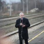 04.03.2020. Końskie. Dworzec kolejowy. Wizyta prezydenta RP Andrzeja Dudy. Na zdjęciu: Andrzej Bętkowski - marszałek województwa świętokrzyskiego / Wiktor Taszłow / Radio Kielce