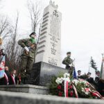 08.03.2020. Bieliny. Obchody 76. rocznicy zamordowania 20 mieszkańców przez hitlerowców / Wiktor Taszłow / Radio Kielce