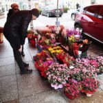 08.03.2020. Kielce. Dzień Kobiet w kwiaciarni / Wiktor Taszłow / Radio Kielce