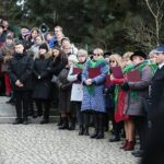 08.03.2020. Bieliny. Obchody 76. rocznicy zamordowania 20 mieszkańców przez hitlerowców / Wiktor Taszłow / Radio Kielce