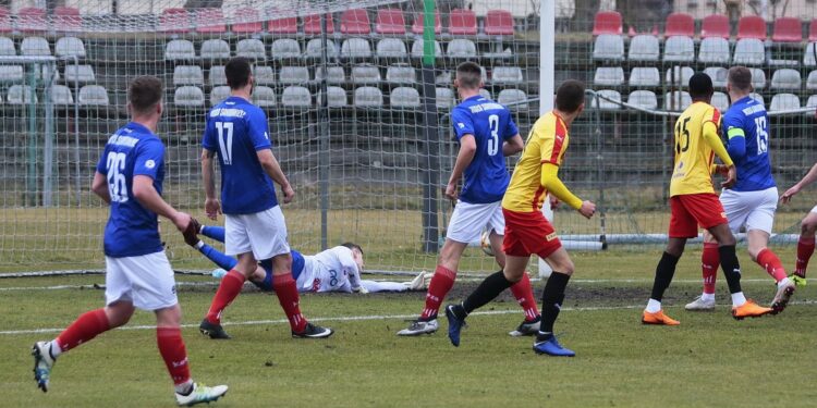 08.03.2020. Kielce. Derby regionu świętokrzyskiego. Korona II Kielce - Wisła Sandomierz / Wiktor Taszłow / Radio Kielce