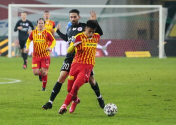 09.03.2020. Kielce. 26. kolejka PKO Ekstraklasy: Korona Kielce - ŁKS Łódź. Na pierwszym planie: Rodrigo Zalazar / Wiktor Taszłow / Radio Kielce