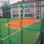 11.03.2020. Kielce. Nowe boisko, bieżnia i siłownia przy Zespole Szkół Mechanicznych / Wiktor Taszłow / Radio Kielce